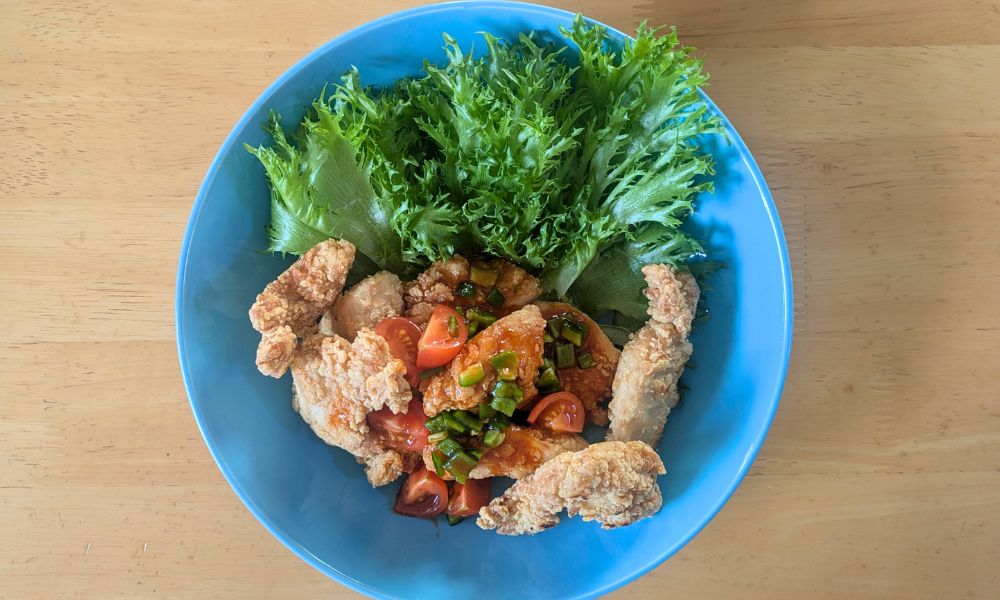 オイシックスのチキンフライのサルサ風