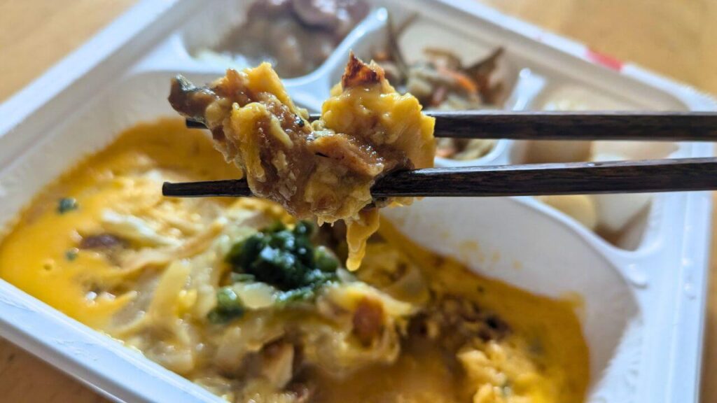 穴子のとろとろ卵とじ